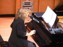 Performing De Profundis, Merkin Hall, Oct '08