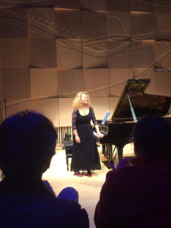 Bowing after Beethoven at Melbourne Recital Centre, (pic Tim Moore)